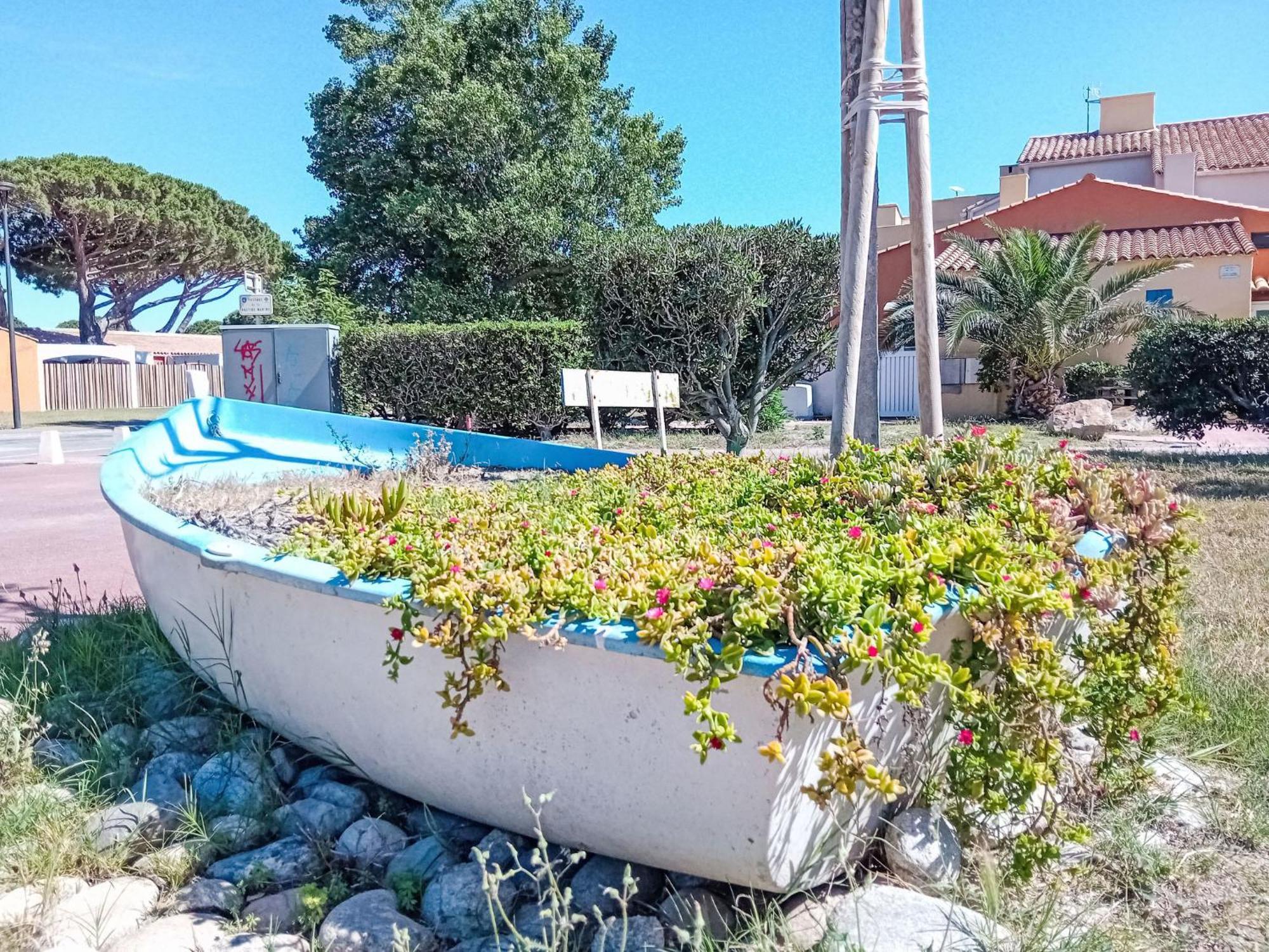 Holiday Home Hameau Des Tamarins-1 By Interhome Le Barcarès Екстериор снимка